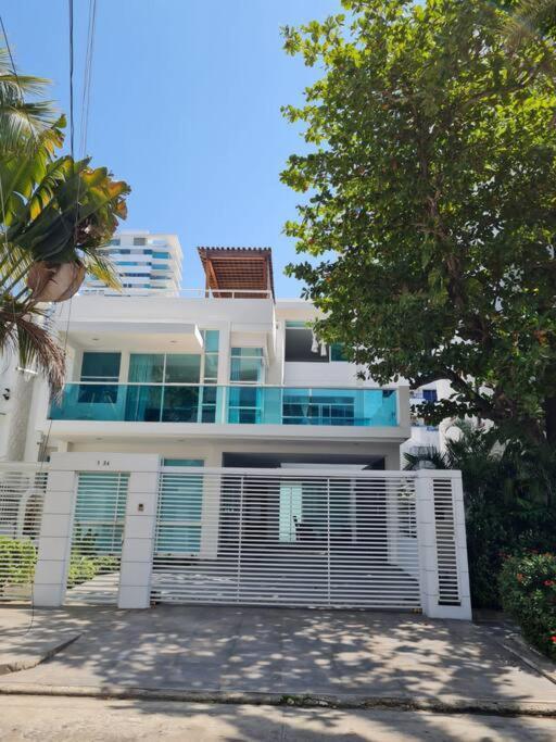 Casa Vip En Cerca A La Playa Cartagena